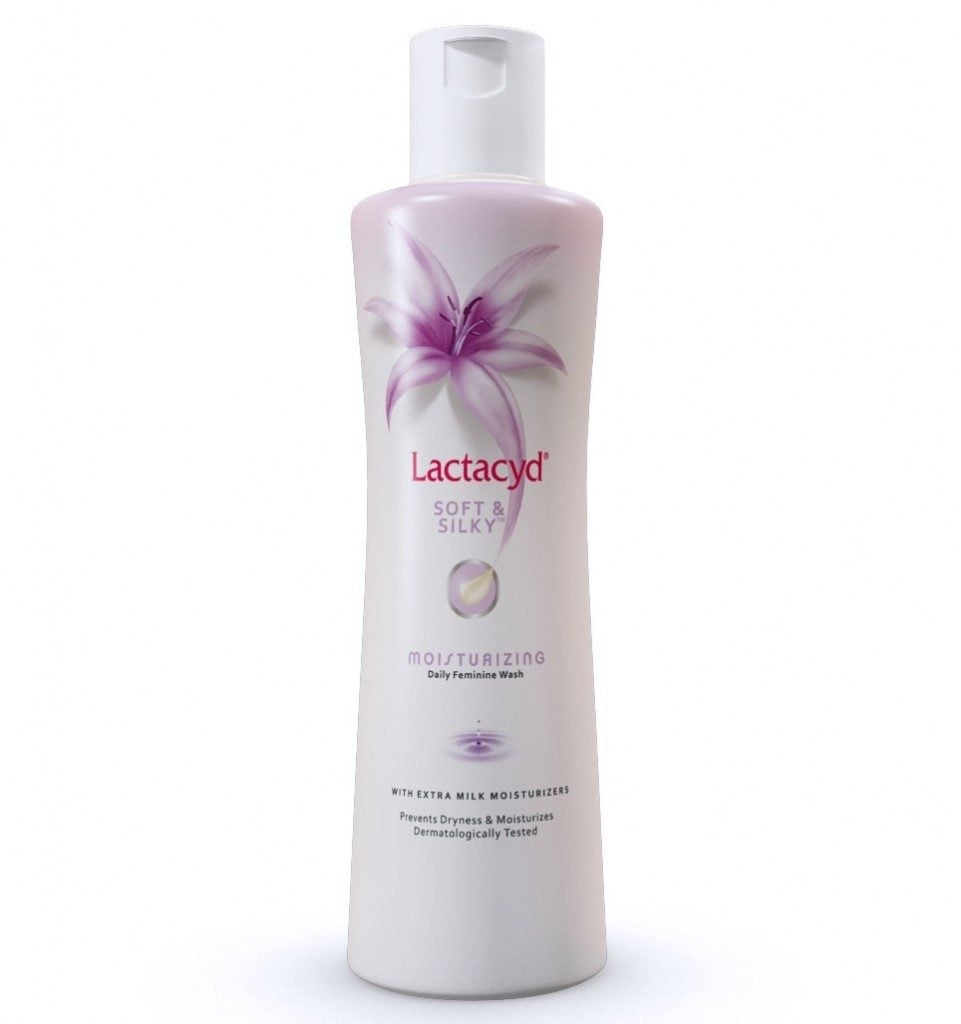 Dung dịch vệ sinh Lactacyd Soft and Silky