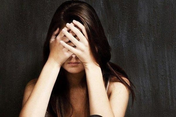Tác dụng phụ của thuốc Kagasdine có thể gây chóng mặt buồn ngủ