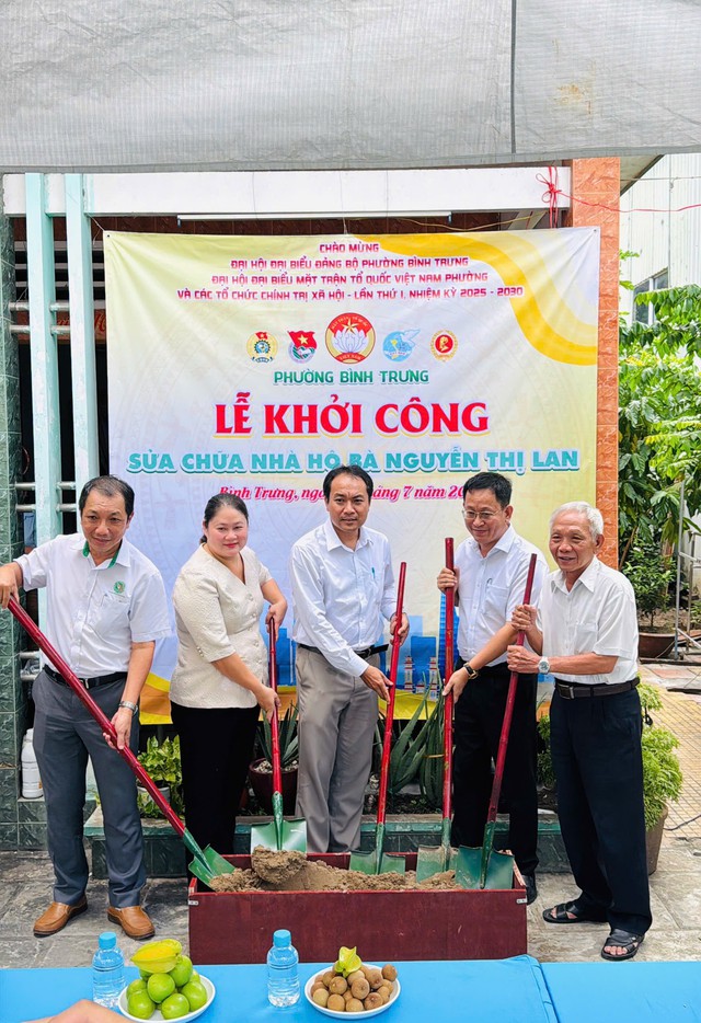 TP. Hồ Chí Minh lan tỏa nghĩa tình nhân kỷ niệm Ngày Thương binh - Liệt sĩ 27/7: Nghĩa cử tri ân lan tỏa từ y tế đến cộng đồng- Ảnh 4.